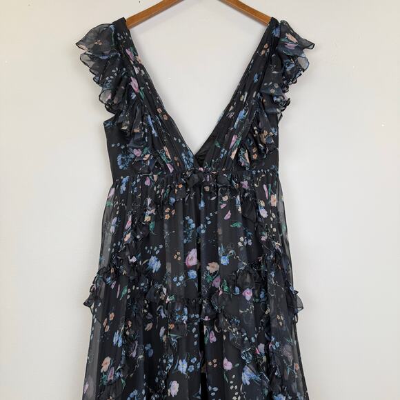 leena for Mac Duggal
Ruffled Floral Gown 💘 - Picture 6 of 16